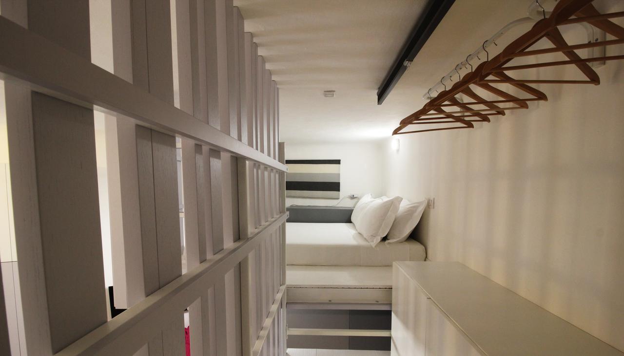Italianway-Eustachi Apartment Milan Bagian luar foto